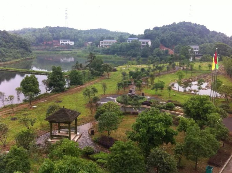 Xiangyu Mingyuehu HotelOver view