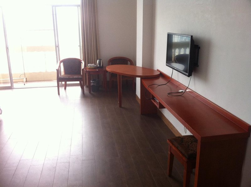 Tung Wah Star InnGuest Room