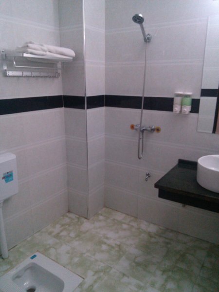 Rongan terrigenous Business Hotel Guest Room