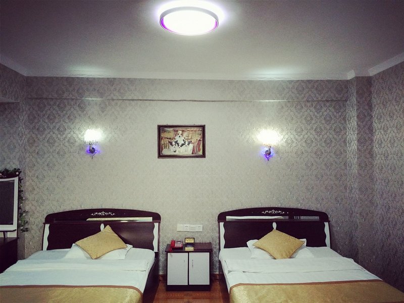 Longshun Business HostelGuest Room