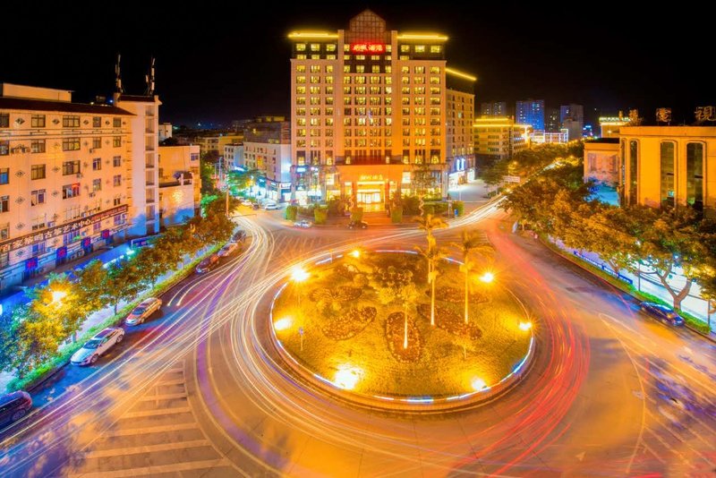 Hua Cheng Hotel over view