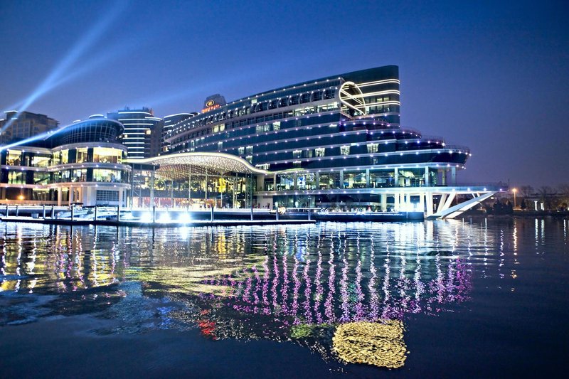 Crowne Plaza Suzhou Over view