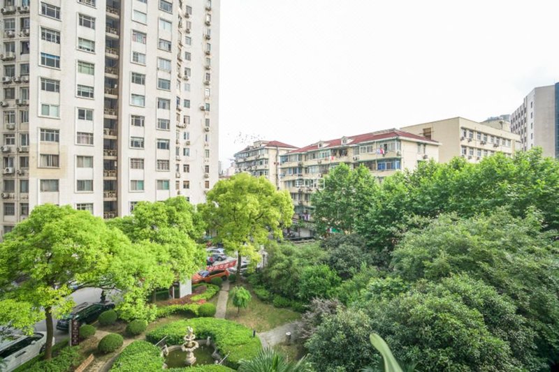 Shanghai Lunbo Hostel Over view