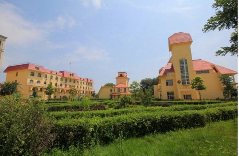 Xinzhou Yuyuan Hotspring Resort Over view