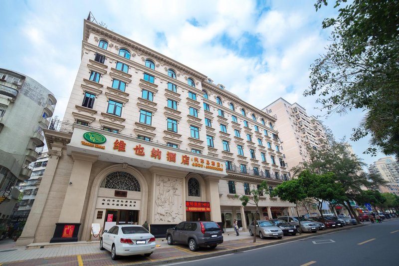 Zhuhai Vienna Hotel Xiangzhou Shishan Road Over view