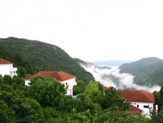 泰顺雅阳大峡谷温泉度假村外景图