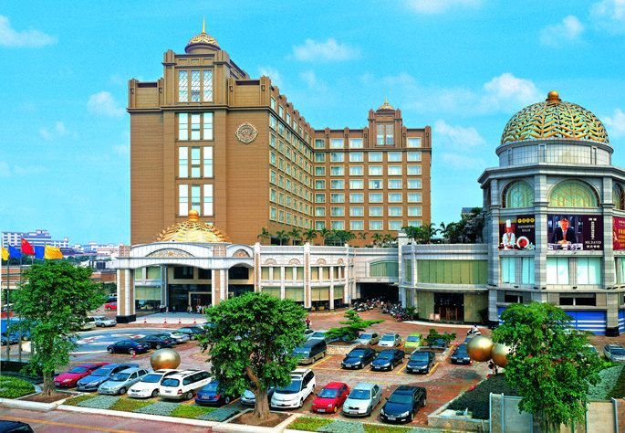 Golden Hotel Foshan over view