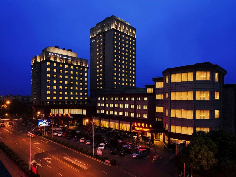 Yuehua Hotel Shanghai over view