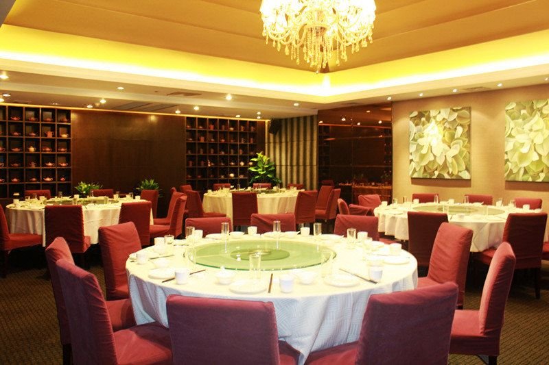 Ramada Plaza Zhengzhou Restaurant