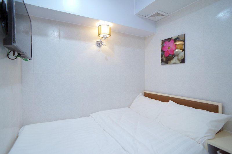 Wan Yue Hotel HK Guest Room