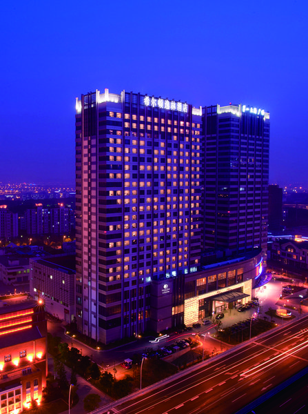 DoubleTree by Hilton Wuxi Over view