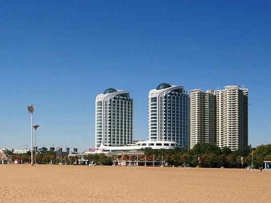 Grand Hotel Qinhuang Over view