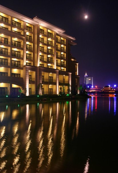 New Century Hotel Kaifeng Over view