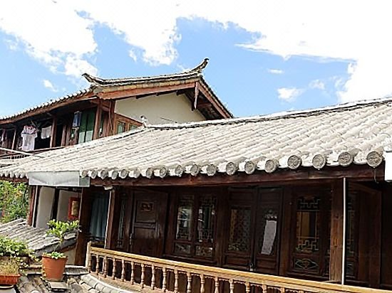 Lizhouyuan Inn Over view