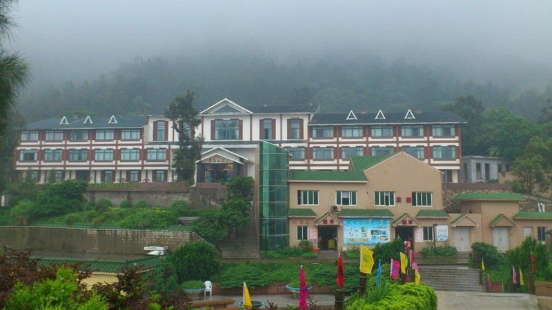 Ludao Shanzhuang Hotel Over view