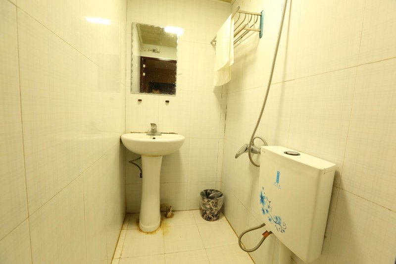 Xingang Hotel Guest Room