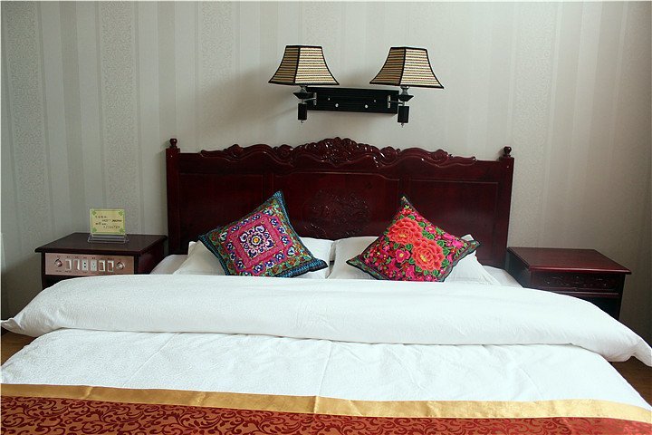 Dali Ruizhongrui Bai Nationality Hotel Guest Room
