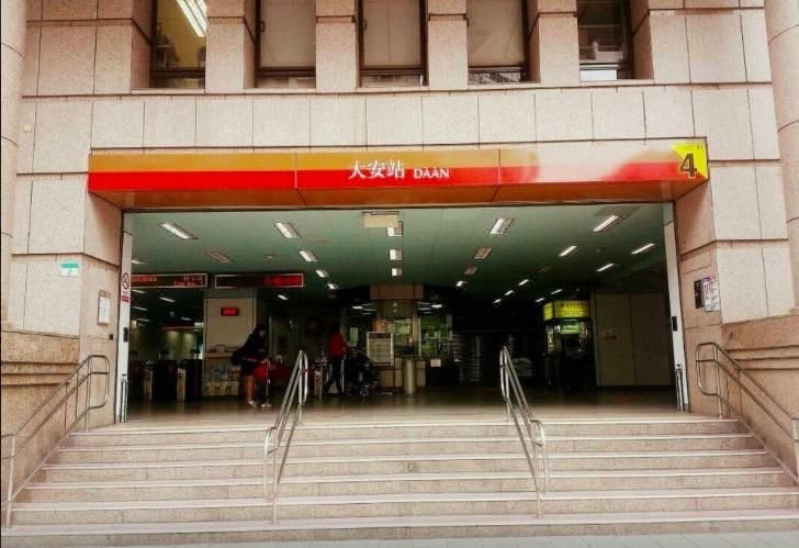 Neoclassical House 酒店外观