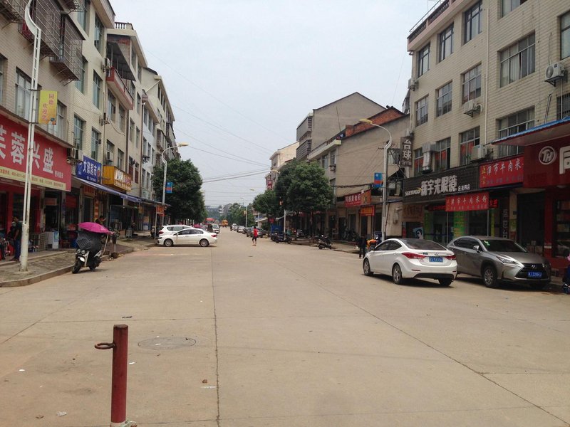 Liyue Hotel Over view