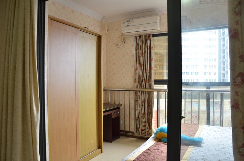 Tata Apartment HotelGuest Room