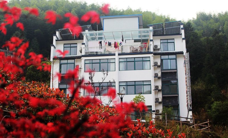 Xigu Mountain Villa Huangshan Over view