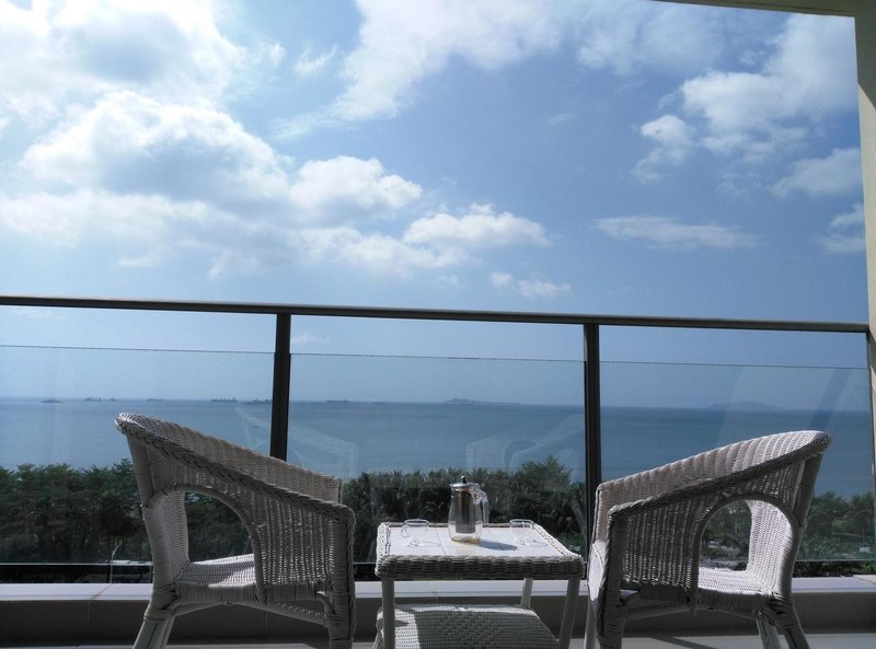 The Peninsula ApartmentOver view