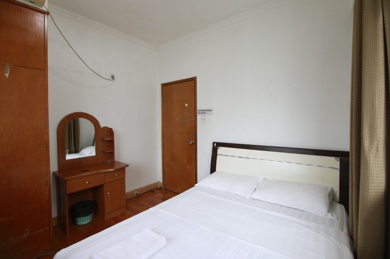 Heshun Family HostelGuest Room