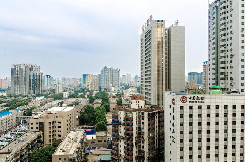 Mark and Henry Apartment Over view