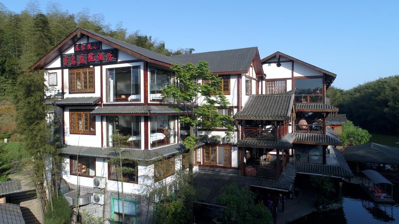 Chen's HouseOver view