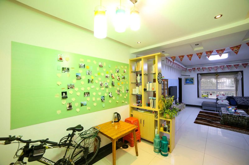 JOEY'S GARDEN  INTERNATIONAL YOUTH HOSTEL Lobby