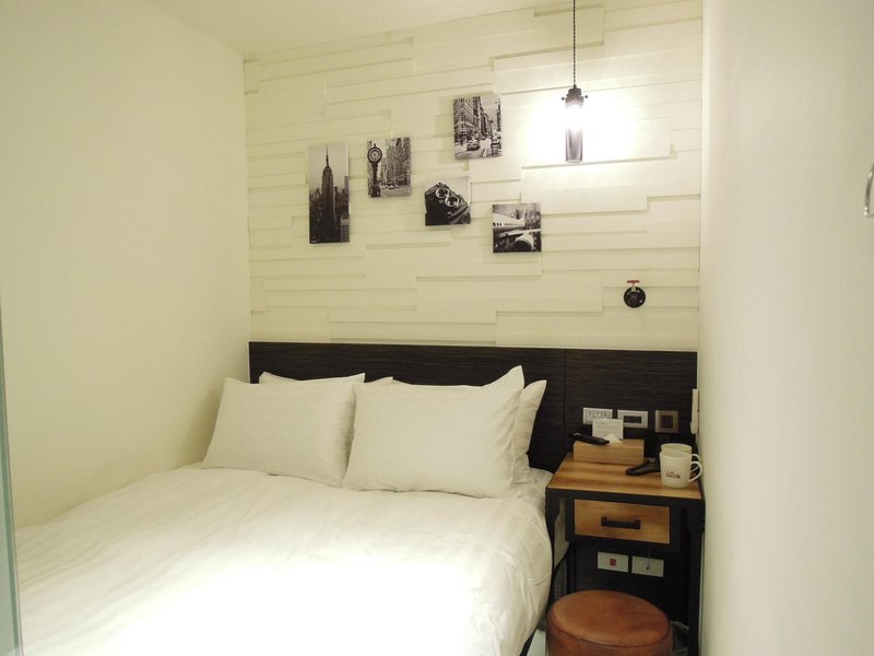 Re Change Hotel TaipeiGuest Room