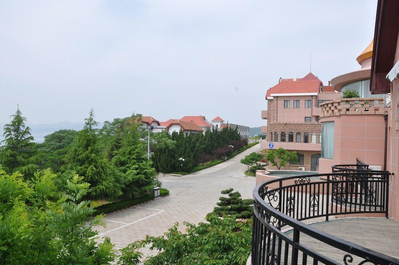 Weihai HotelOver view