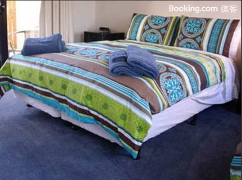 Central Cowes Family Townhouses Guest Room