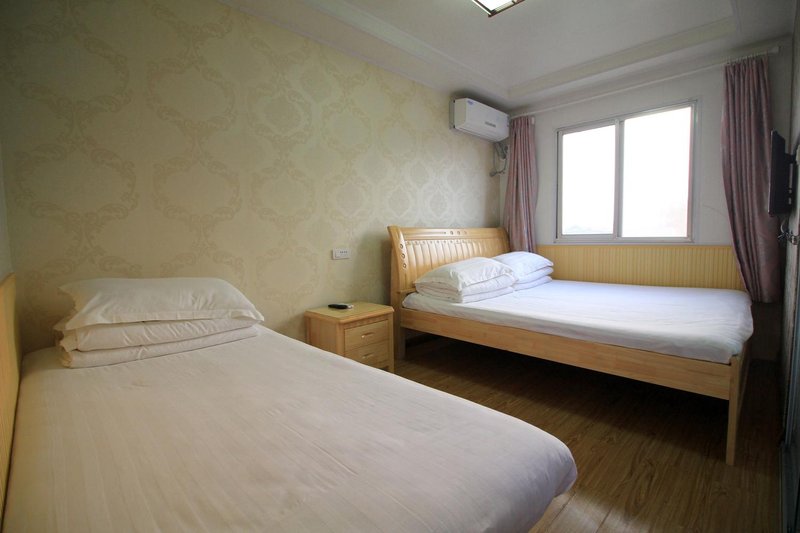 Changdao Leyiyuan Homestay Guest Room