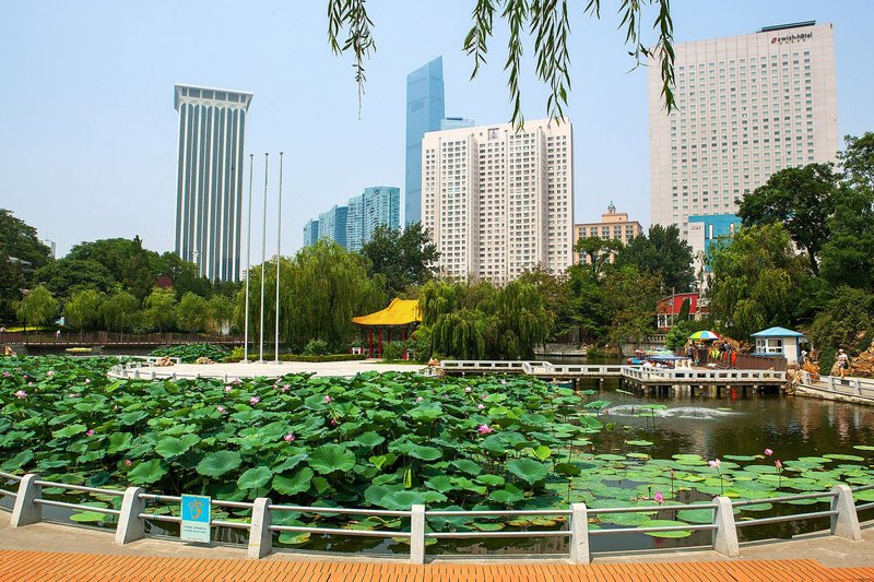 Dalian Yidian HotelOver view