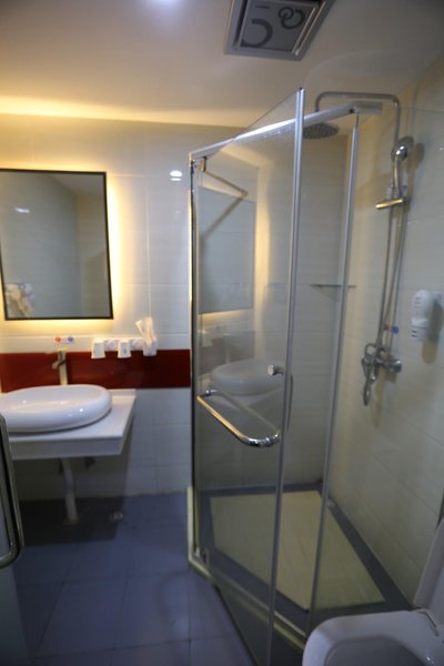 7 Days Premium Xinyang Railway Station Culture CenterGuest Room