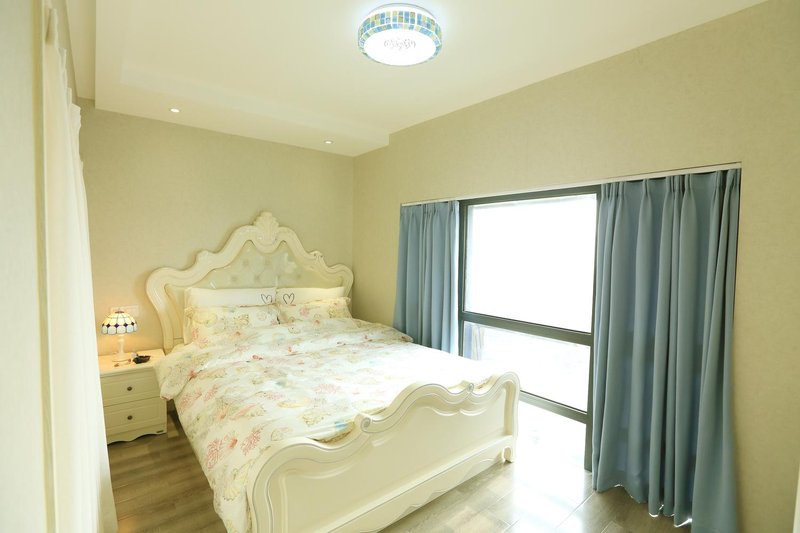 Seven Mansion Loft style Aparthotel Guest Room