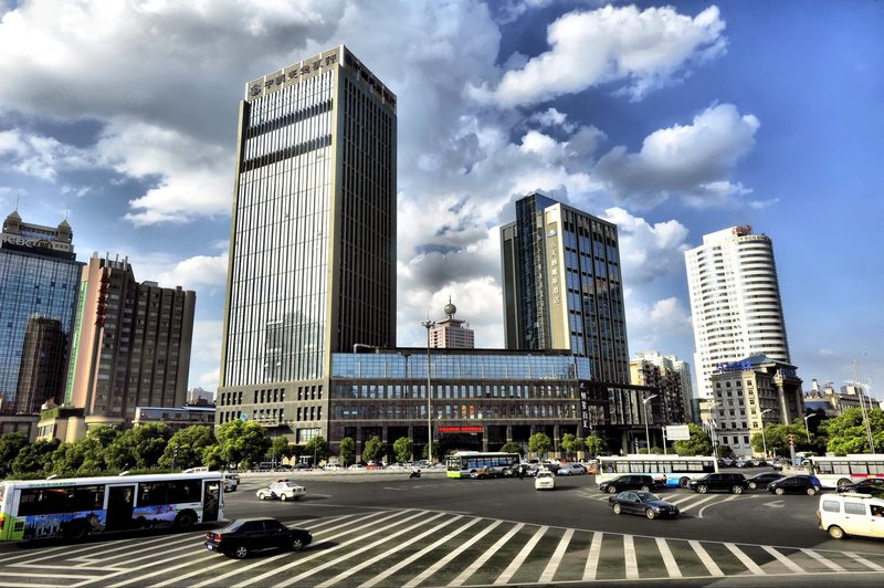 Days Hotel & Suites Changsha City Center Over view