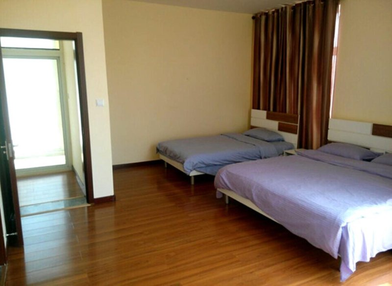 Haiyang Huayuan Villa Building 13 Guest Room