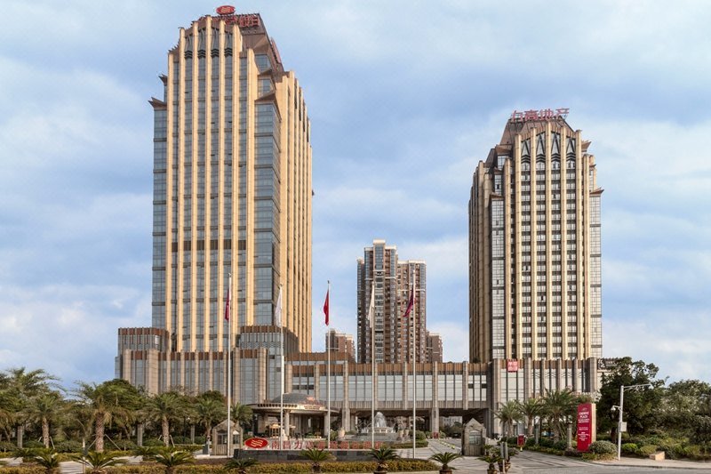 Crowne Plaza Nanchang Riverside over view