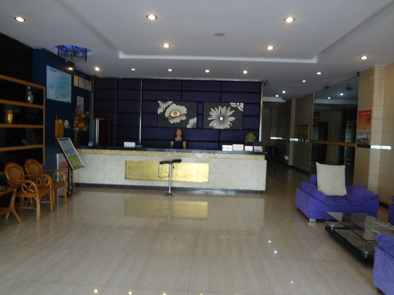 City-F Business Hotel Lobby