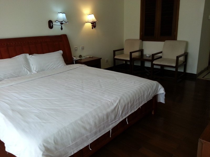 Nanhaifeng Hotspring Holiday Hotel Guest Room