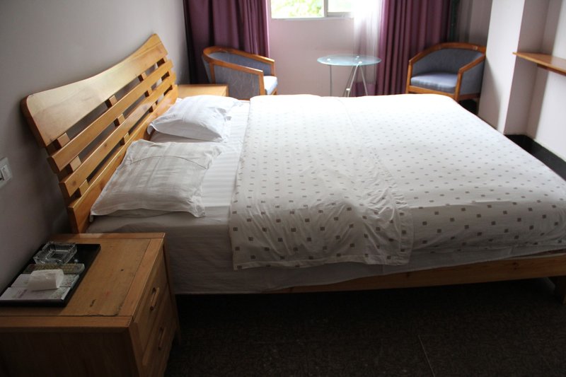 Yichang Wuyi Guesthouse Guest Room