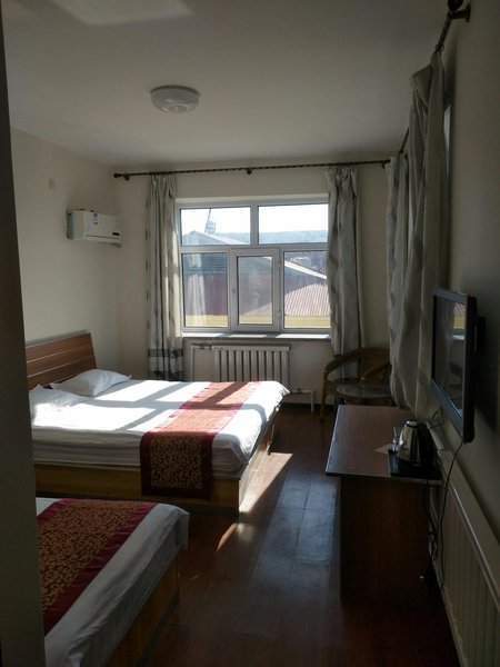 Saqila Hotel Guest Room