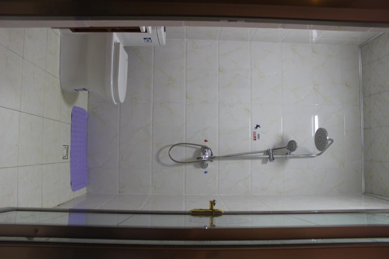 nongfushanzhuangGuest Room