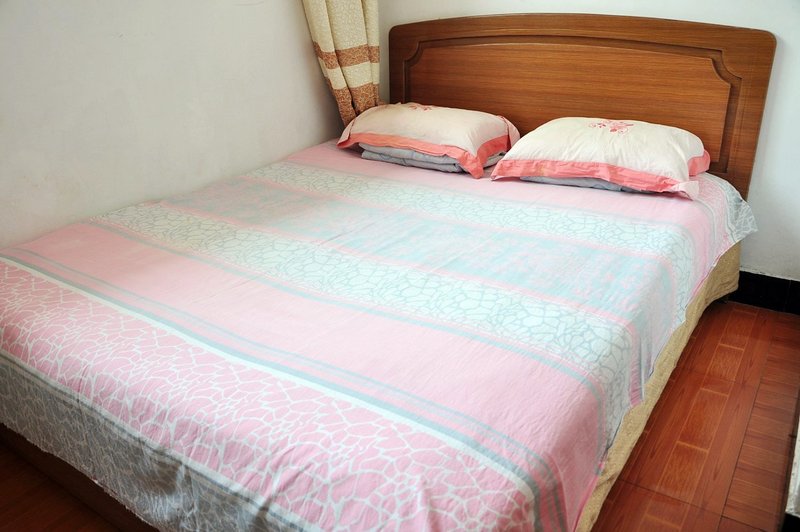 xinxinlvguanGuest Room