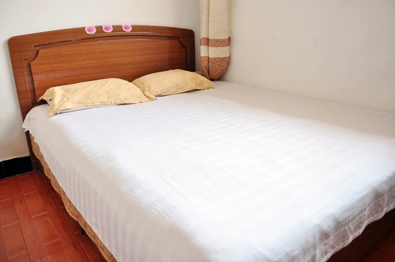 xinxinlvguanGuest Room