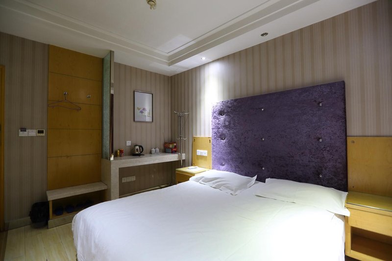 Xiangyang Binyue Business Hotel Guest Room