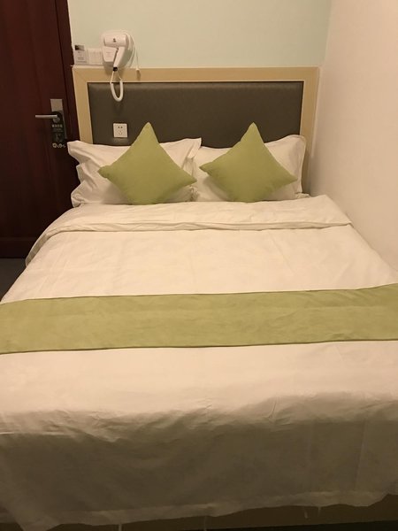 Y house hotel Guest Room