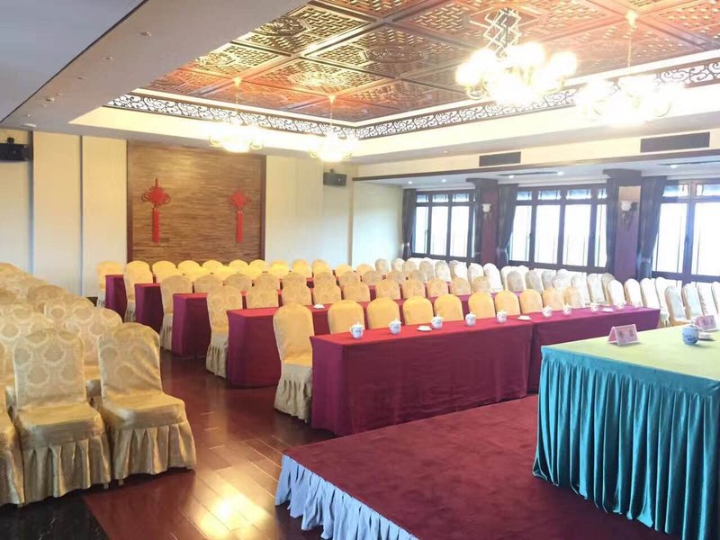 lingfei hotel meeting room